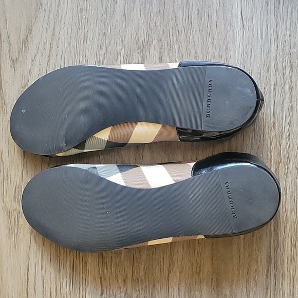 Burberry flat shoes - Picture 2 of 5
